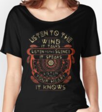 NATIVE AMERICAN LISTEN TO THE WIND IT TALKS LISTEN TO THE SILENCE IT SPEAKS LISTEN YOUR HEART IT KNOWS Women's Relaxed Fit T-Shirt