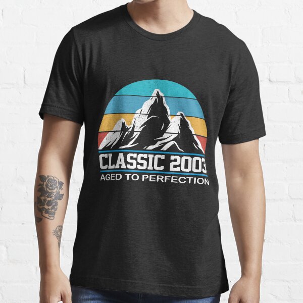 Vintage 2003 - 18th Birthday Gift For Men T-shirt Essential T-Shirt