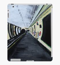 London Underground Wood Green Piccadilly Line Tube Station Acrylic Painting iPad Case/Skin