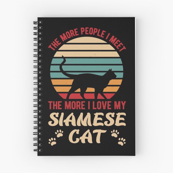 Artikelvorschau, Lustige siamesische Katze entworfen und verkauft von artworkbyrihen.