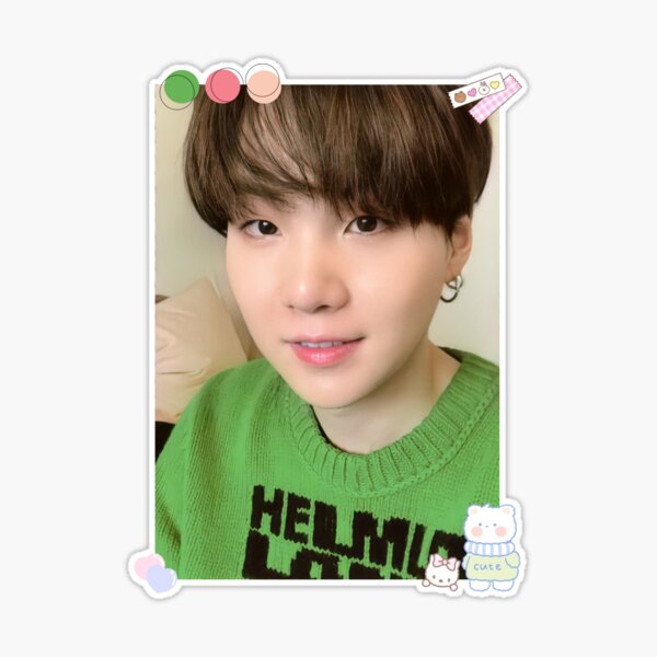 BTS deals Holographic Suga Wings photocard