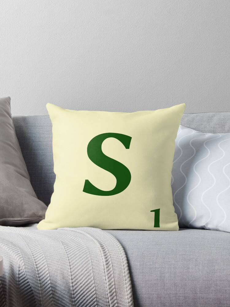 Imagen 1 de 4, Cojín con la obra Ficha de Scrabble de la S de 1 punto, diseñada y vendida por fgrdisseny.