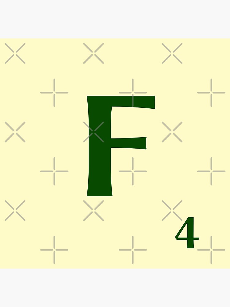 Imagen 4 de 4, Cojín con la obra Ficha de Scrabble de la F de 4 puntos, diseñada y vendida por fgrdisseny.