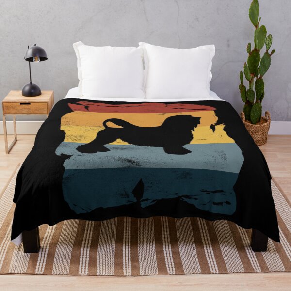 Artikelvorschau, Lowchen Distressed Vintage Retro Silhouette entworfen und verkauft von DoggyStyles.