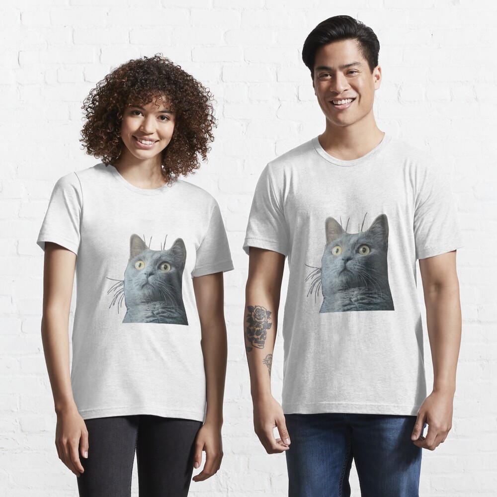 Vista previa del artículo con la obra «Camiseta esencial», diseñado y vendido por Duxi4.