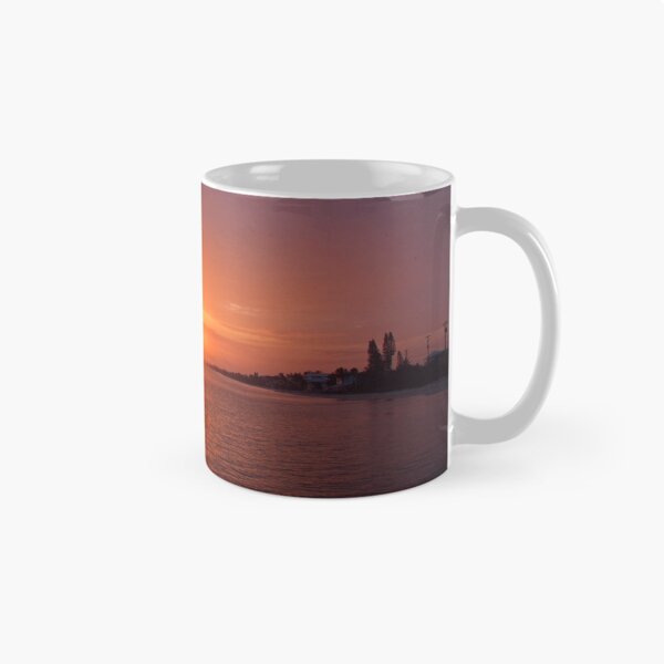 Aperçu de l'œuvre Anna Maria Sunrise créée et vendue par Michiale.
