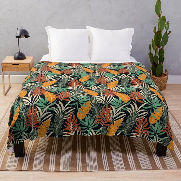 Aperçu de l'œuvre Summer Floral Patterns : Get Ready for Summer with Stylish Floral Designs! créée et vendue par ArthurYosh.