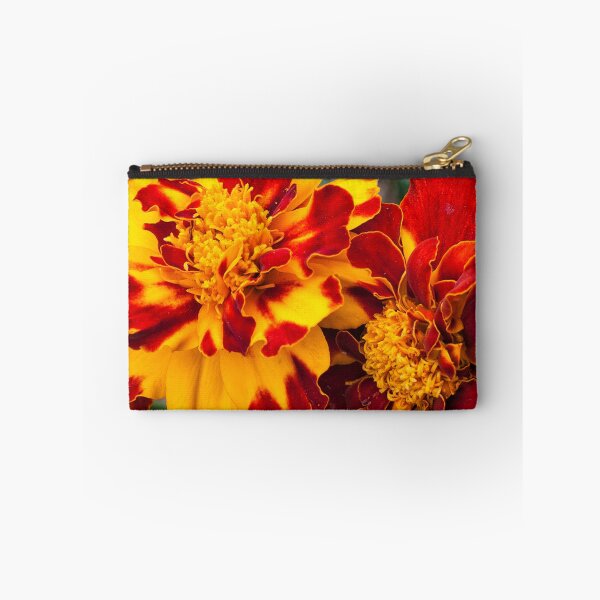 Aperçu de l'œuvre Fleurs de maman rouge et jaune créée et vendue par Dimo Petrov.