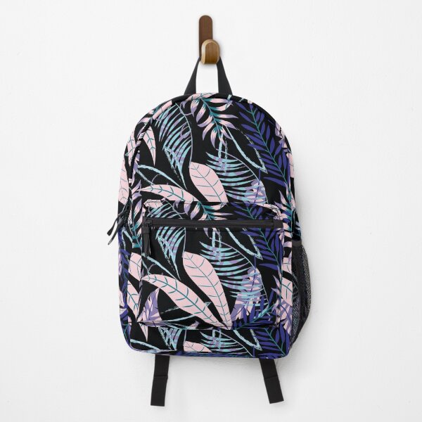 Aperçu de l'œuvre Summer Floral Patterns : Get Ready for Summer with Stylish Floral Designs! créée et vendue par ArthurYosh.