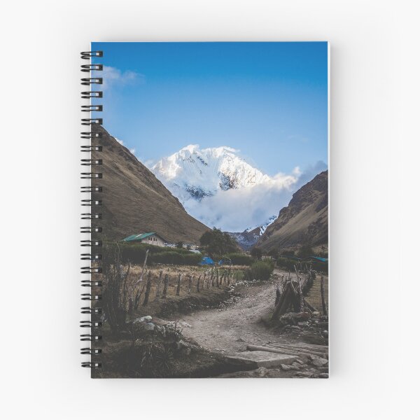 Artikelvorschau, Salkantay Berg, Peru entworfen und verkauft von Wanagi Zable-Andrews.