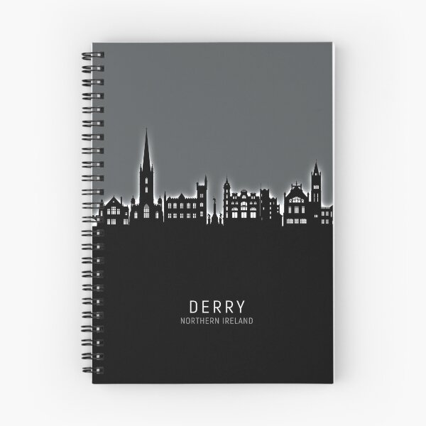 Aperçu de l'œuvre Derry Northern Ireland Skyline créée et vendue par ArtPrints.