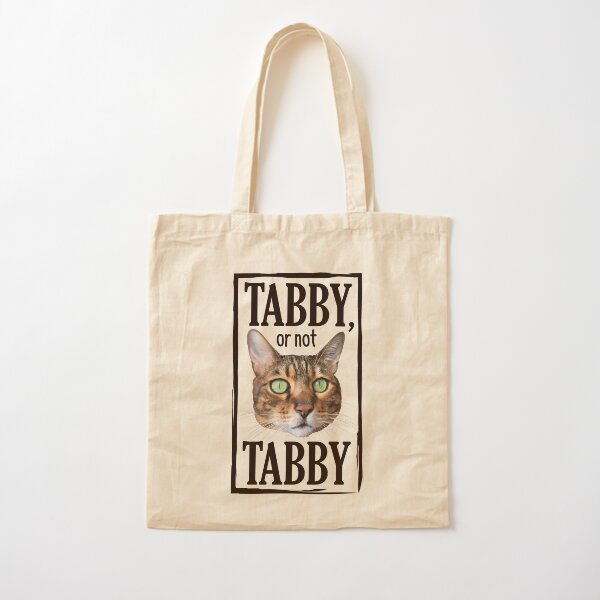 Tabby or not Tabby, chat de bengal aux yeux verts, fond jaune beige Tote bag classique