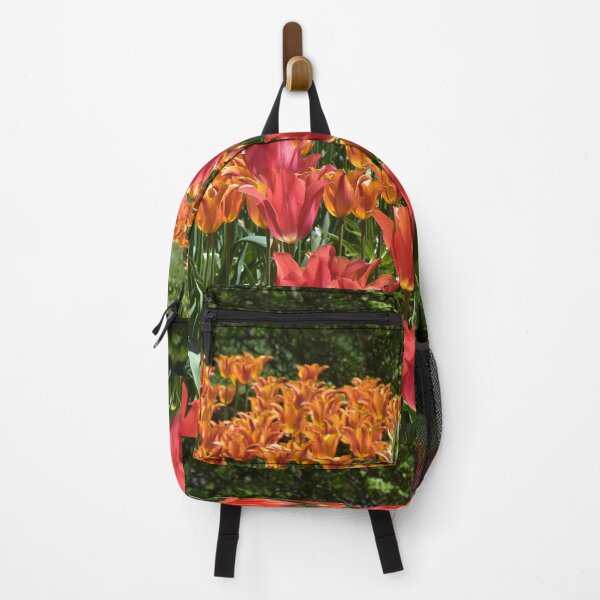 Artikelvorschau, Rotes und oranges Tulpenfeld entworfen und verkauft von SusanneFerrante.