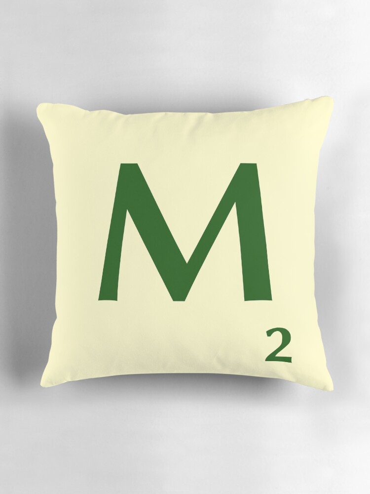 Imagen 3 de 4, Cojín con la obra Fitxa de Scrabble de la M de 2 punts, diseñada y vendida por fgrdisseny.