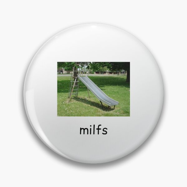 Artikelvorschau, milfs entworfen und verkauft von IMakeZeroSense.