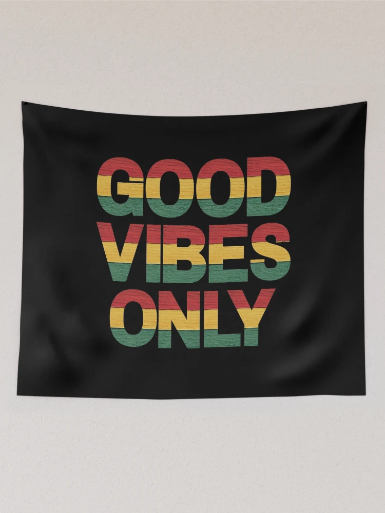 Aperçu 2 sur 3. Tentures avec l'œuvre Good Vibes Only Rasta Reggae Roots créée et vendue par RastaColors.