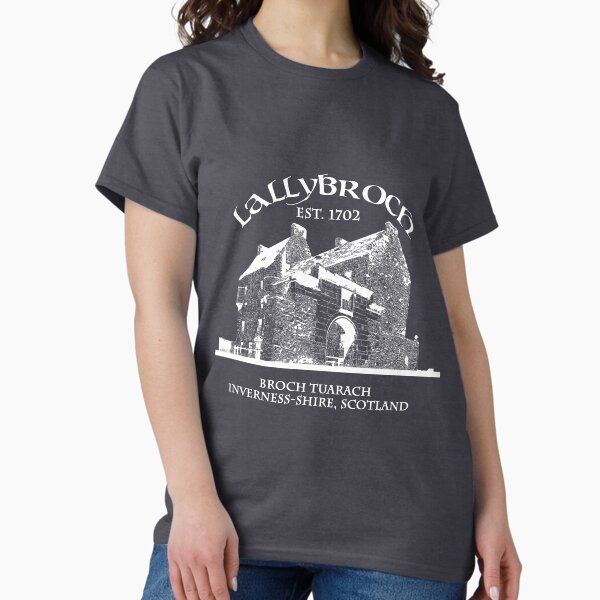 Aperçu de l'œuvre Lallybroch Outlander BLANC créée et vendue par laracxxx.