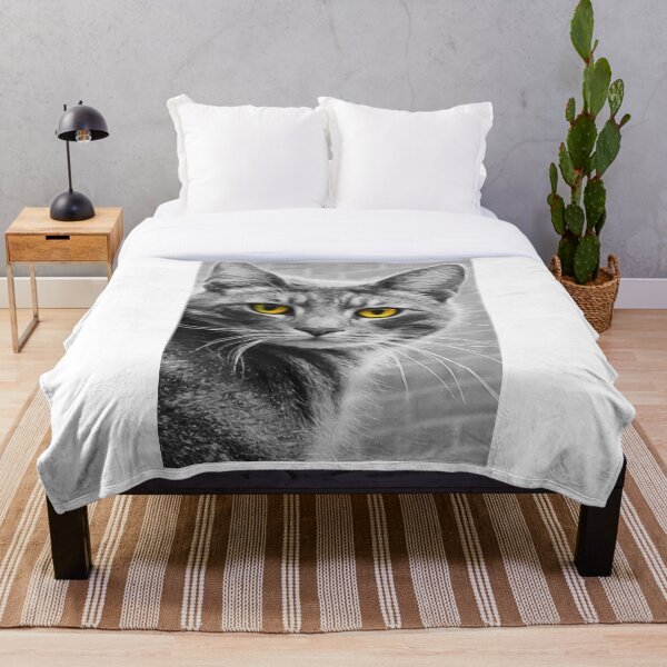 Item preview, Gato con ojos de color amarillo salpicaduras designed and sold by CashReview.