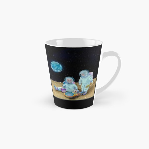 https://ih1.redbubble.net/image.2356901208.7739/mug,tall,x334,right-pad,600x600,f8f8f8.jpg