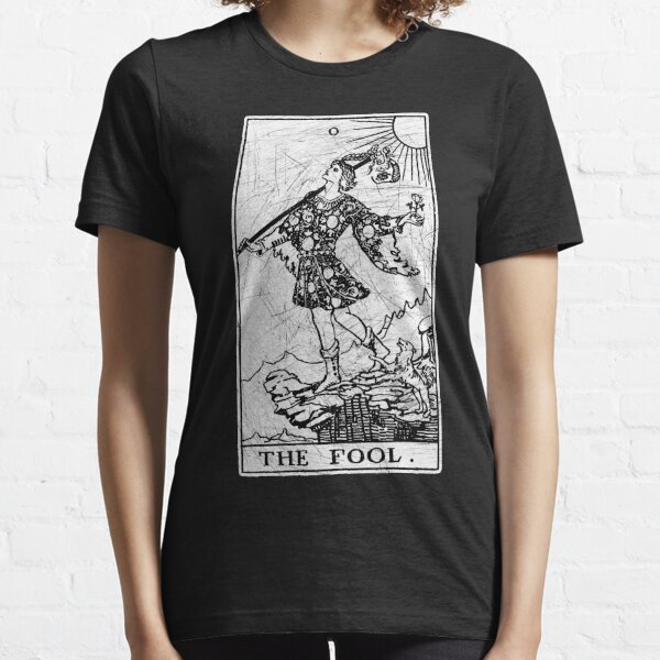 The Fool Tarot Card - Major Arcana - fortune telling - occult Essential T-Shirt
