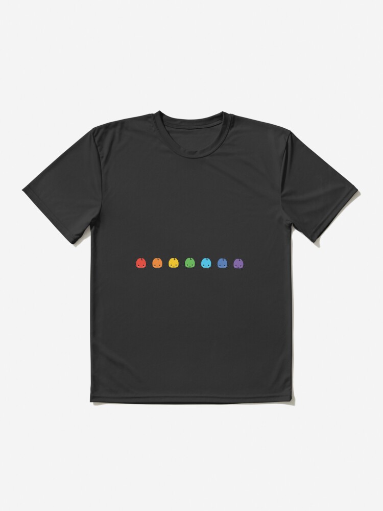 Aperçu 2 sur 7. T-shirt respirant avec l'œuvre Junimo arc-en-ciel Stardew Valley créée et vendue par JoellenFuller.