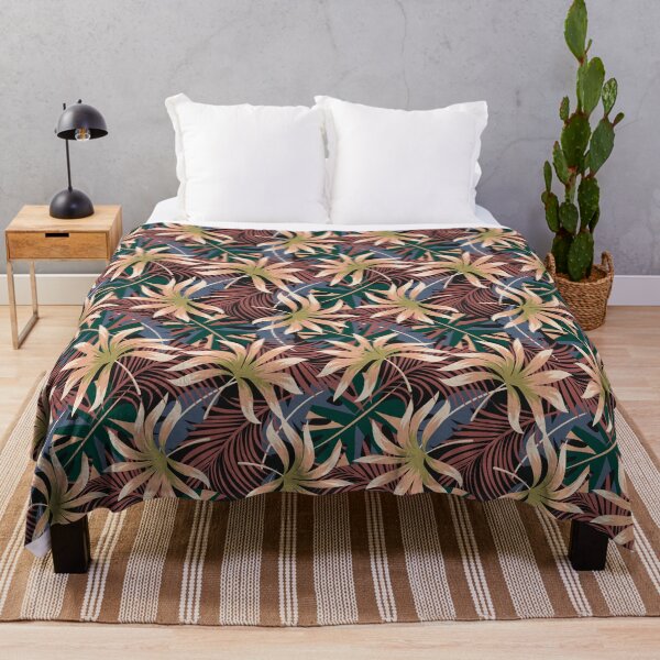 Artikelvorschau, Summer Floral Patterns : Get Ready for Summer with Stylish Floral Designs! entworfen und verkauft von ArthurYosh.