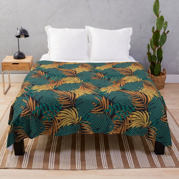 Artikelvorschau, Summer Floral Patterns : Get Ready for Summer with Stylish Floral Designs! entworfen und verkauft von ArthurYosh.