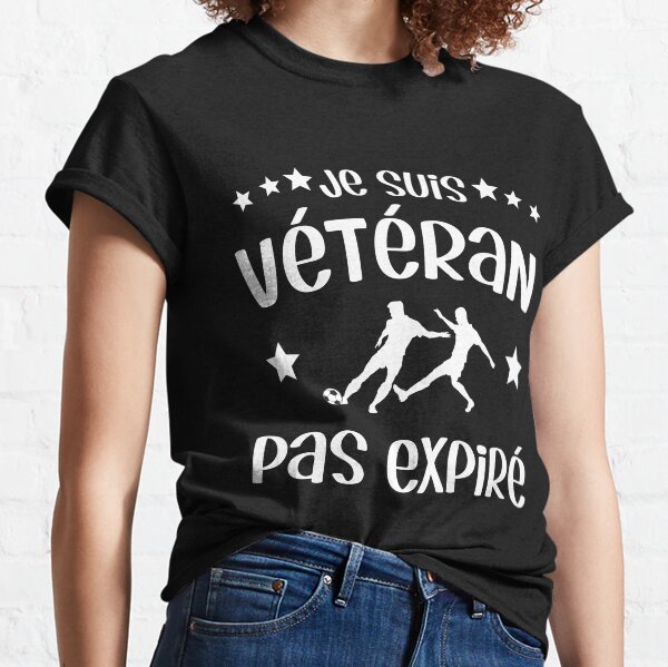 I am a veteran not expired football sport dad humor Classic T-Shirt
