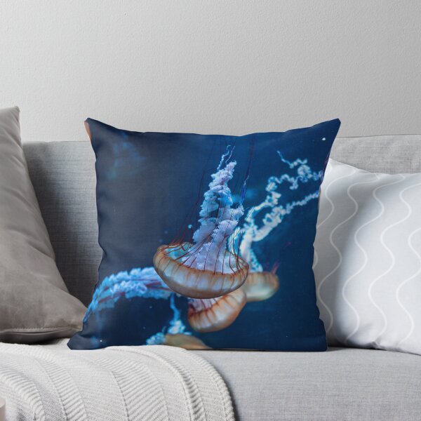Item preview, Hermosa medusa bajo el agua designed and sold by MeritsStores.