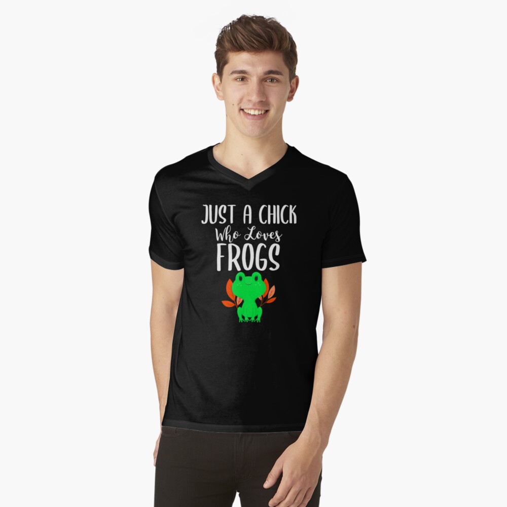 Vista previa del artículo con la obra «Camiseta de cuello en V», diseñado y vendido por EricJP.