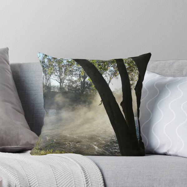 Artikelvorschau, Misty River entworfen und verkauft von ShazAWatkins.