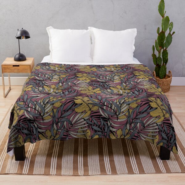 Artikelvorschau, Summer Floral Patterns : Get Ready for Summer with Stylish Floral Designs! entworfen und verkauft von ArthurYosh.