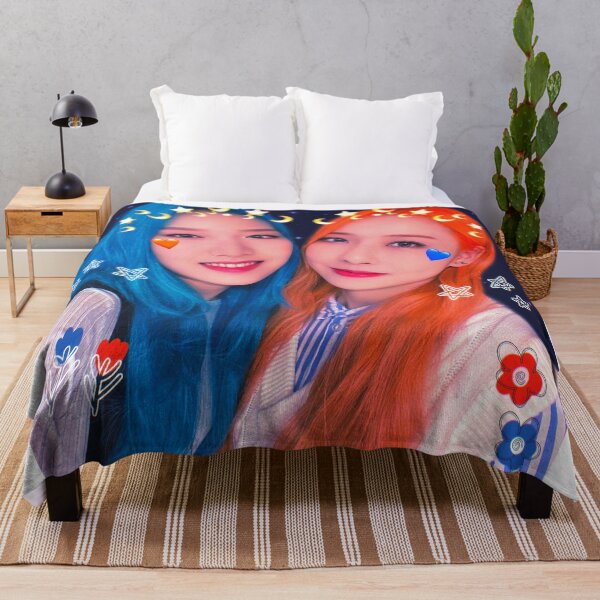 Item preview, LOONA - Gowon and ViVi - kpop  designed and sold by kitten-minho.