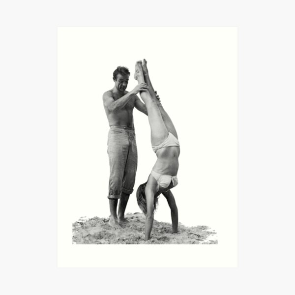 Sean Connery and Ursula Andress Beach Stands Art Print