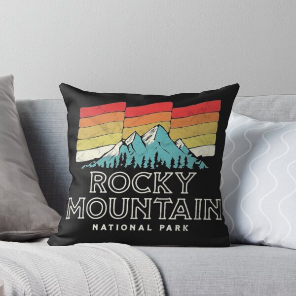 Artikelvorschau, Retro Rocky Mountain National Park lustiges Hemd entworfen und verkauft von Clavitaps.