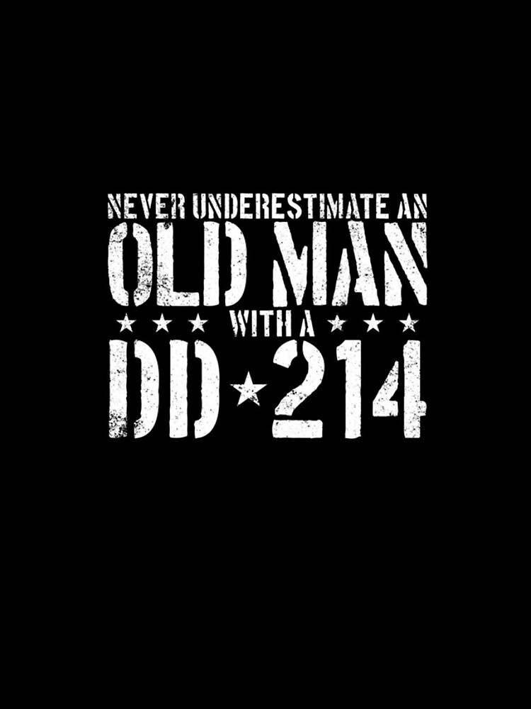 Imagen 4 de 4, Funda de iPhone con la obra Never Underestimate An Old Man With A DD-214 Alumni Gear, diseñada y vendida por DynamicDesign.