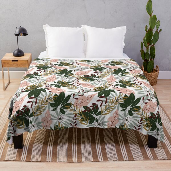 Aperçu de l'œuvre Summer Floral Patterns : Get Ready for Summer with Stylish Floral Designs! créée et vendue par ArthurYosh.