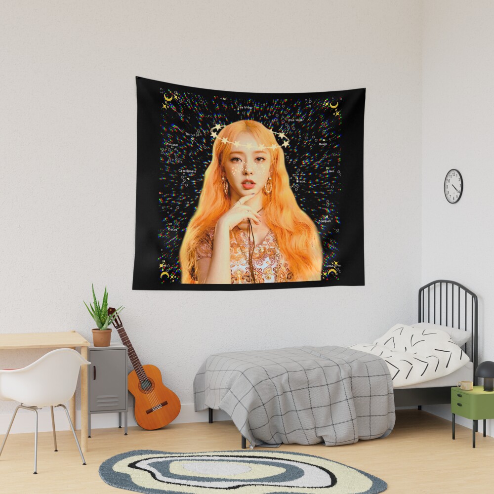 LOONA - ViVi - kpop - space aesthetic