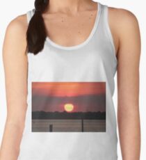 Island Park Big Sun Ball Sunset Women's Tank Top