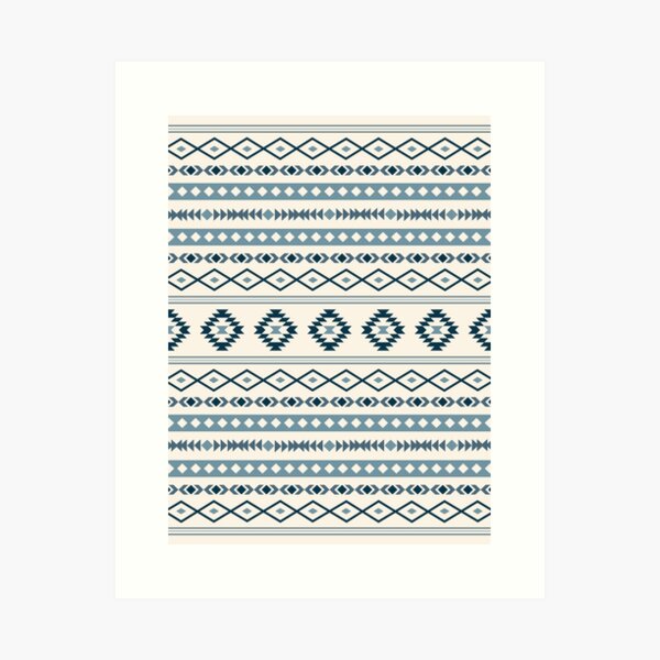 Aperçu de l'œuvre Aztec Blues sur motif de motifs mixtes crème créée et vendue par NataliePaskell.