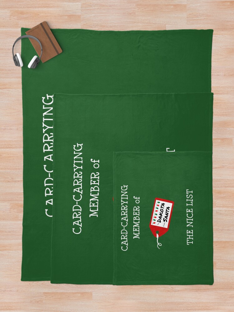 Aperçu 5 sur 6. Plaid avec l'œuvre DAKOTA - Card-Carrying Member of The Nice List créée et vendue par IzzyDee-Designs.