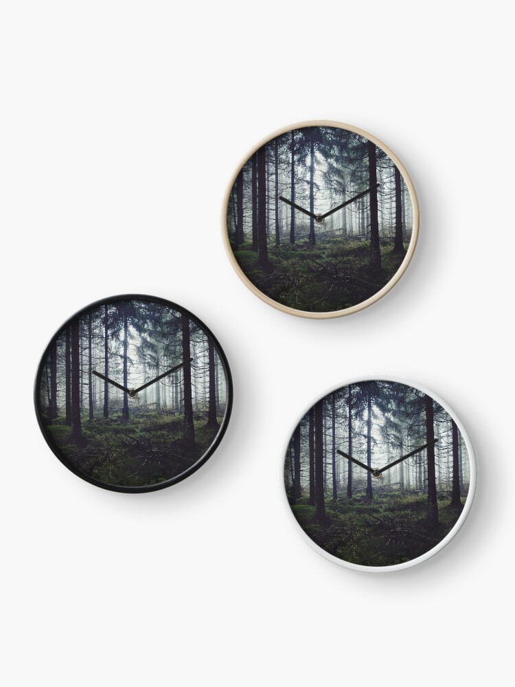 Imagen 3 de 4, Reloj con la obra Through The Trees // Nightwalker In Ghostwood Romantasy Foggy Misty Fairytale Forest Covered In Magic Fog, diseñada y vendida por tekay.