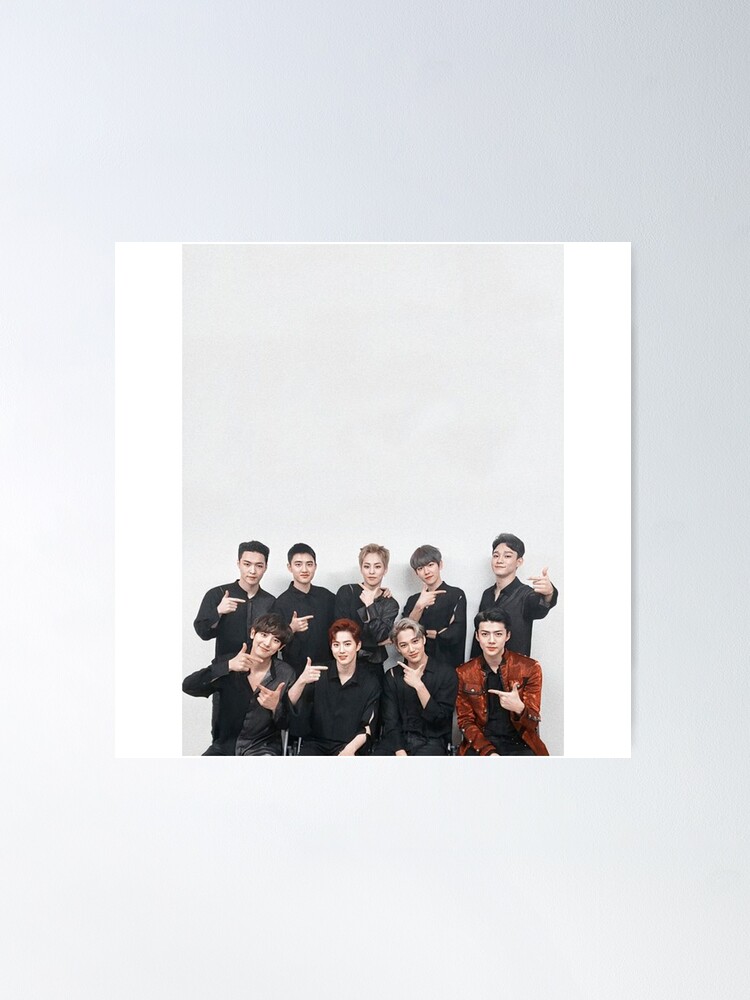 fposter,medium,wall_texture,