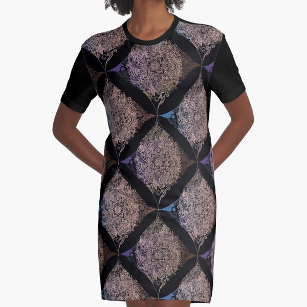 Detailed diamond, bordeaux glow Graphic T-Shirt Dress