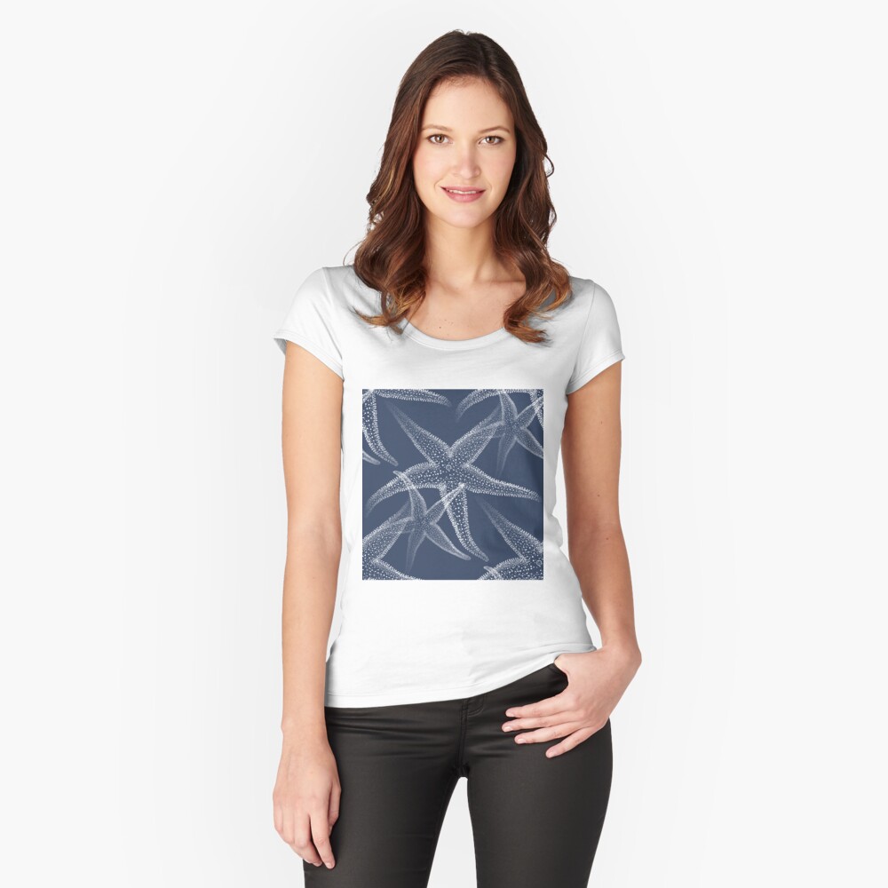 Artikel-Vorschau von Tailliertes Rundhals-Shirt, designt und verkauft von 13Moons.