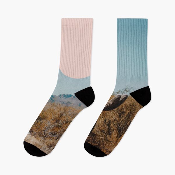 Aperçu de l'œuvre 04_Cactus rose soleil rétro créée et vendue par ESCAPZ.