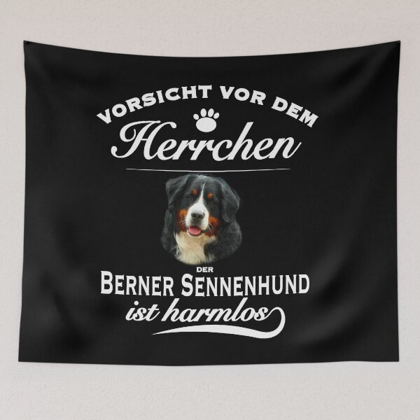Artikelvorschau, Berner Sennenhund Tshirt Berner Sennenhund Hund Shirt T-Shirt entworfen und verkauft von KDesigns85.