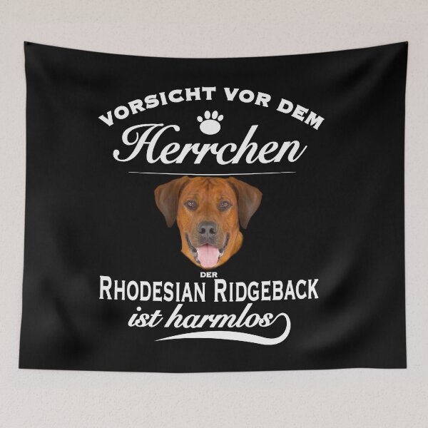 Artikelvorschau, Rhodesian Ridgeback Tshirt Rhodesian Ridgeback Hund Shirt T-Shirt entworfen und verkauft von KDesigns85.