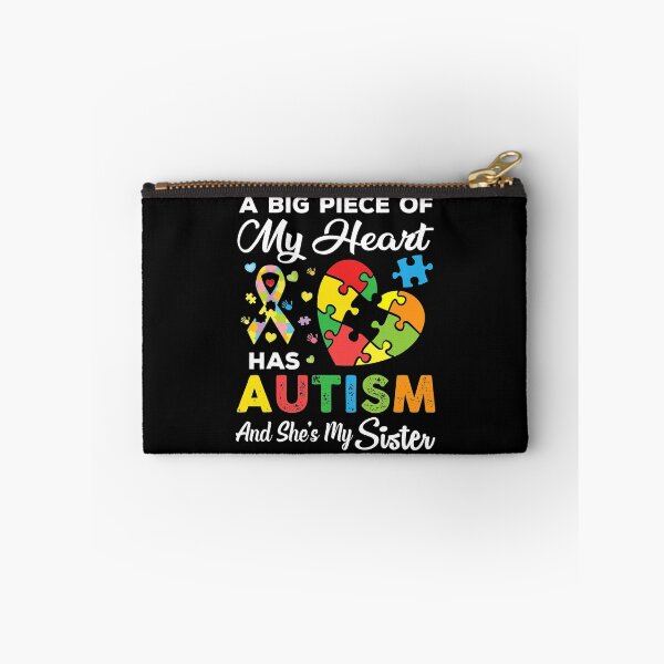 Item preview, Un gran pedazo de mi corazón tiene autismo y ella es mi hermana designed and sold by JeannetteFlower.