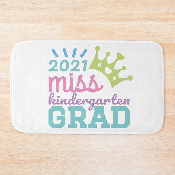 Artikelvorschau, Lil Miss Kindergarten Grad, Kindergarten Mädchen, genagelt, süße Kawaii, Abschluss, Klasse von 2021, Kinder Grad entworfen und verkauft von Mylittleprints.
